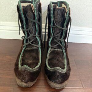 NORWEGIAN LAPLAND SAAMI Reindeer Fur Shoes Vintage Handmade